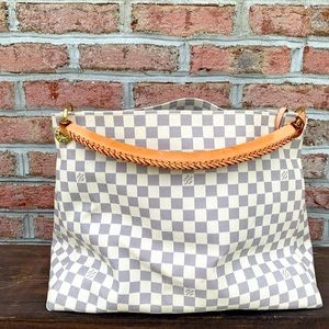 Louis Vuitton bag, open top, shade lining large